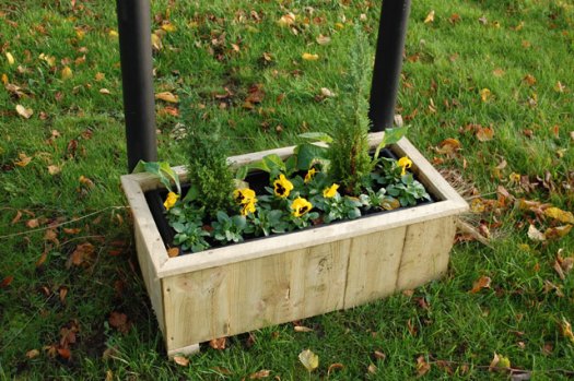 New Welcome to Crosspool flower box on Manchester Road