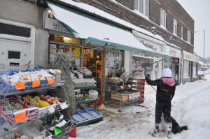 Greengrocer open as normal, Crosspool, 1 December 2010