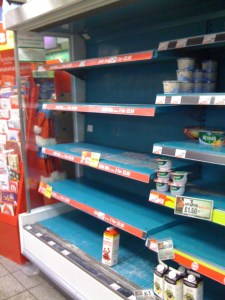 4pm: milk supplies have run out, Crosspool, 1 December 2010