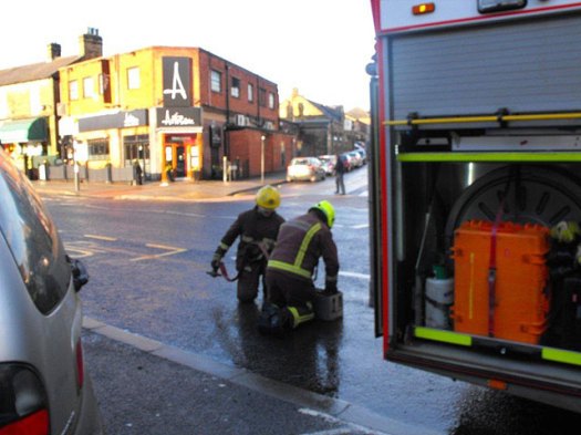 Fire in Crosspool precinct - January 2011