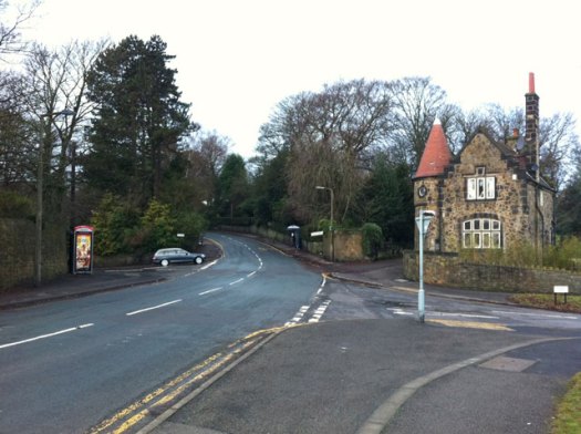 Sandygate Road, Coldwell Lane and Carsick Hill Road junction