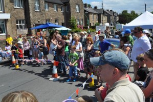 Crosspool Festival street market
