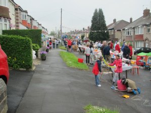 Ringstead Crescent jubilee street party